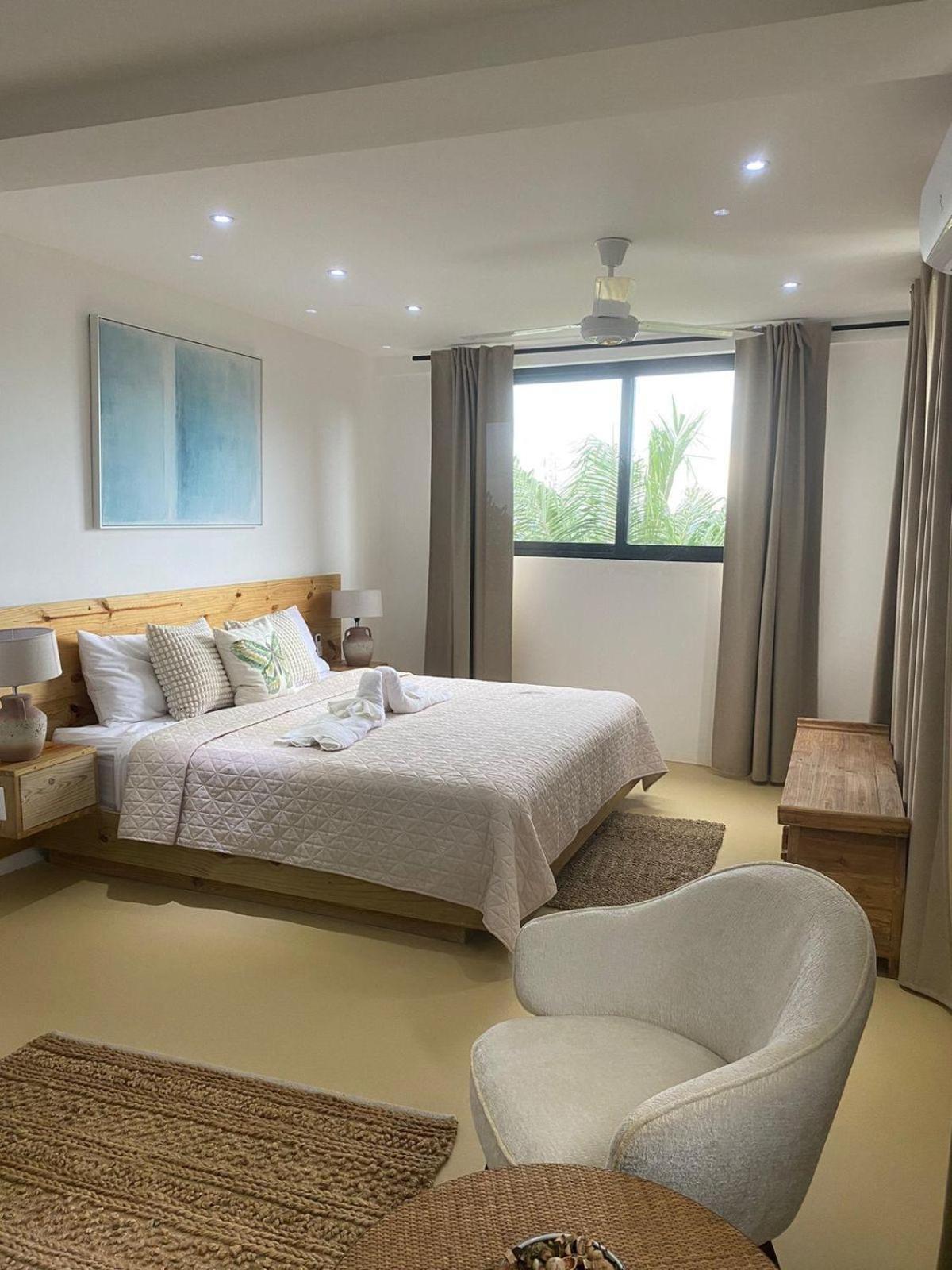Urban Boutique Hotel Лас-Терренас Екстер'єр фото